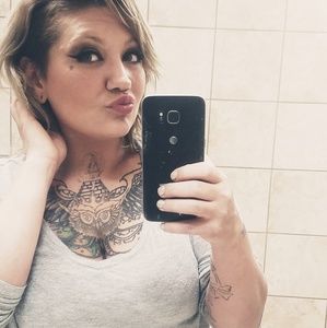 Meet your Posher, Jenny